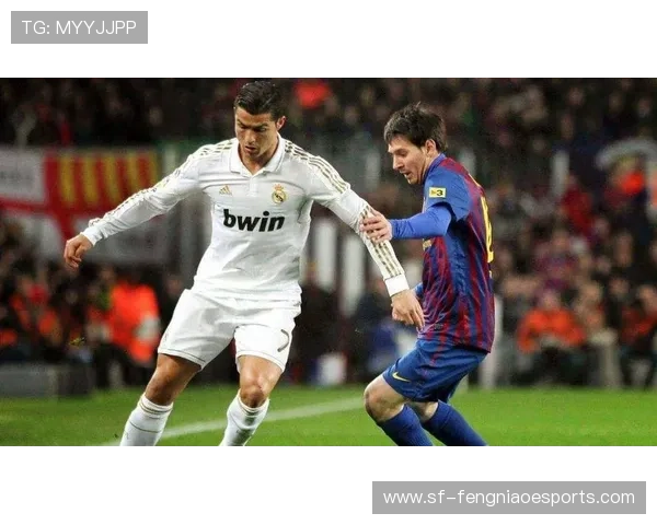 适合写作文的足球球星分析与选择:从梅西到C罗的写作启示